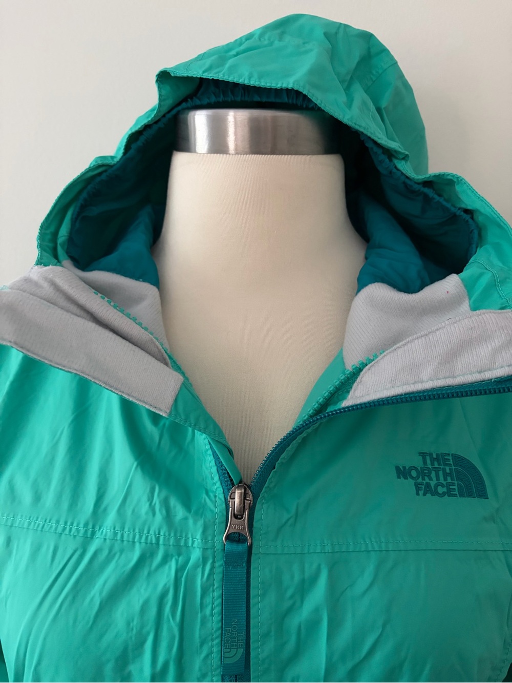 The North Face Juniors Teal Hooded Windbreaker Jacket Gorpcore Outdoorsy - Picture 6 of 11